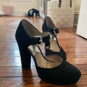 Michael kors suede heel